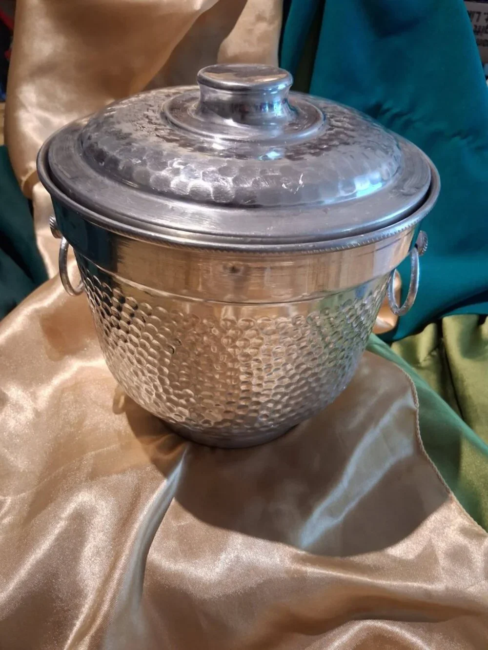 Italian Vintage Hammered Aluminum Ice Bucket Lid Drop Ring Handles MCM Barware